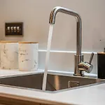 Luxury 2br Penthouse-1, Private Terrace, Center, Free Parking *