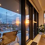 Luxury 2br Penthouse-1, Private Terrace, Center, Free Parking Appartement Leeds (West Yorkshire)