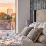 Luxury 2br Penthouse-1, Private Terrace, Center, Free Parking Leeds (West Yorkshire)