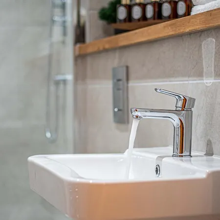 Luxury 2br Penthouse-1, Private Terrace, Center, Free Parking * Leeds (West Yorkshire)