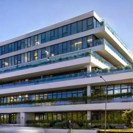 公寓 Luxury 2br Penthouse-1, Private Terrace, Center, Free Parking 利兹