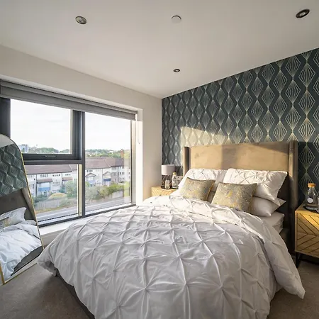 Lägenhet Luxury 2br Penthouse-1, Private Terrace, Center, Free Parking *