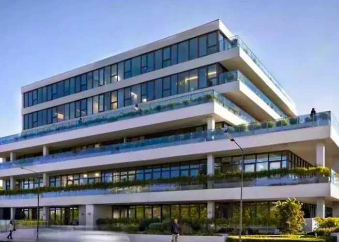 Апартаменти Luxury 2br Penthouse-1, Private Terrace, Center, Free Parking Лідс